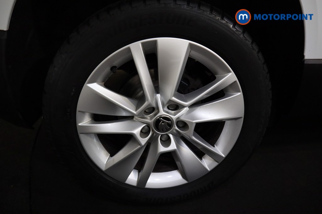 Skoda Karoq Se Technology Manual Petrol SUV - Stock Number (1533936) - 14th supplementary image