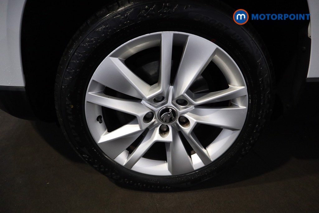 Skoda Karoq Se Technology Manual Petrol SUV - Stock Number (1533936) - 16th supplementary image