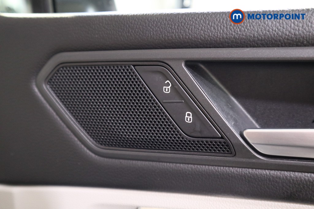 Volkswagen Tiguan Allspace Elegance Automatic Petrol SUV - Stock Number (1534423) - 11th supplementary image