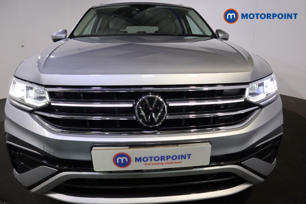 Volkswagen Tiguan Allspace Elegance Automatic Petrol SUV - Stock Number (1534423) - 29th supplementary image
