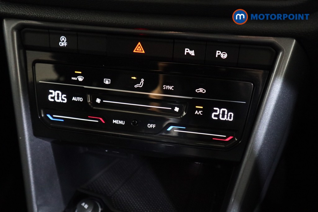 Volkswagen T-Roc Style Manual Petrol SUV - Stock Number (1534512) - 7th supplementary image