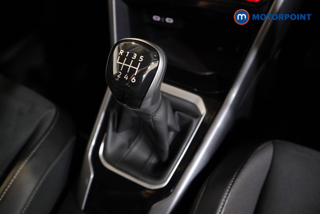 Volkswagen T-Roc Style Manual Petrol SUV - Stock Number (1534512) - 8th supplementary image