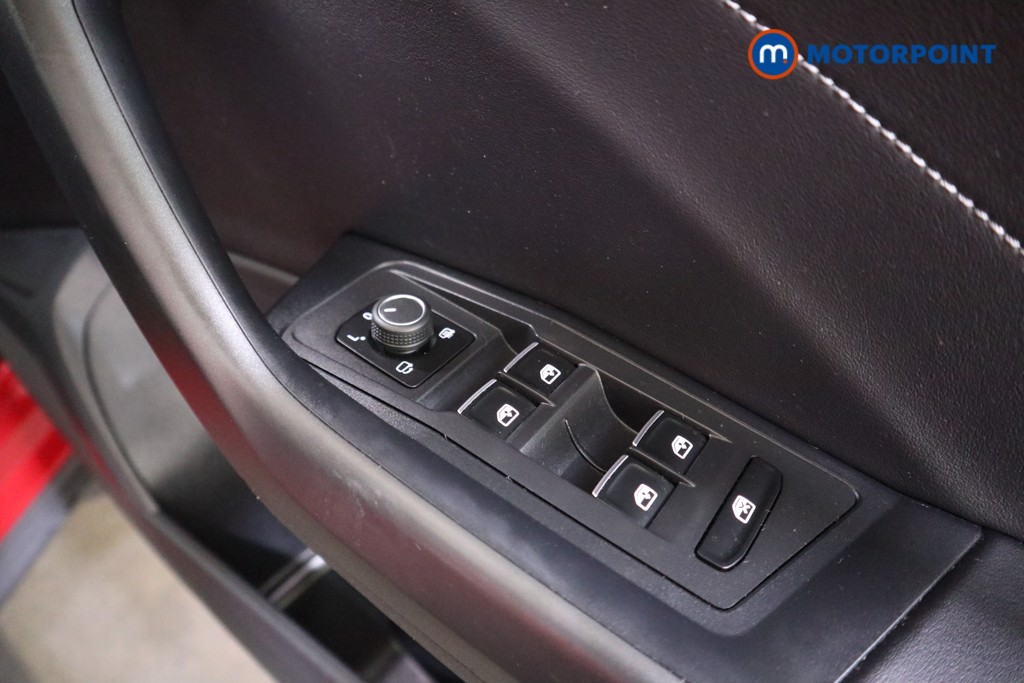 Volkswagen T-Roc Style Manual Petrol SUV - Stock Number (1534512) - 11th supplementary image