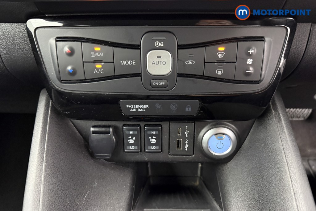 Nissan Leaf Tekna Automatic Electric Hatchback - Stock Number (1536199) - 11th supplementary image