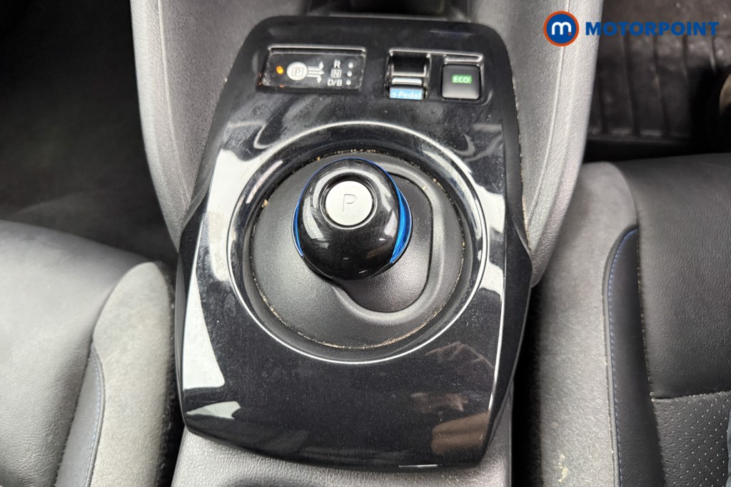 Nissan Leaf Tekna Automatic Electric Hatchback - Stock Number (1536199) - 13th supplementary image
