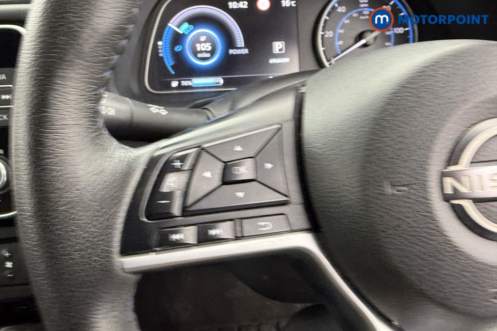 Nissan Leaf Tekna Automatic Electric Hatchback - Stock Number (1536199) - 14th supplementary image