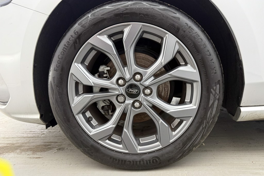 Ford Focus St-Line Edition Manual Petrol-Electric Hybrid Hatchback - Stock Number (1537203) - 28th supplementary image