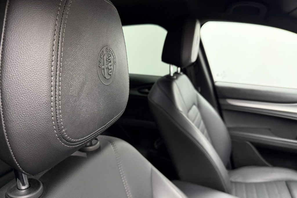 Alfa Romeo Stelvio Sprint Automatic Petrol SUV - Stock Number (1537377) - 18th supplementary image