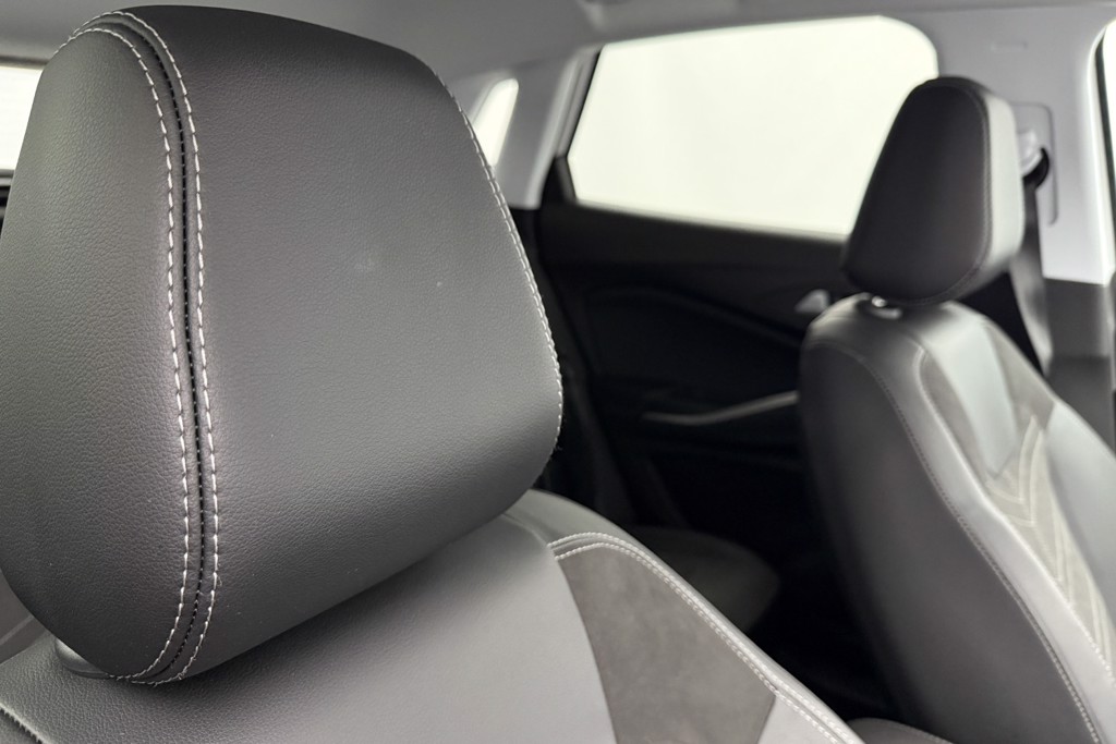 Vauxhall Grandland Ultimate Manual Petrol SUV - Stock Number (1539532) - 21st supplementary image