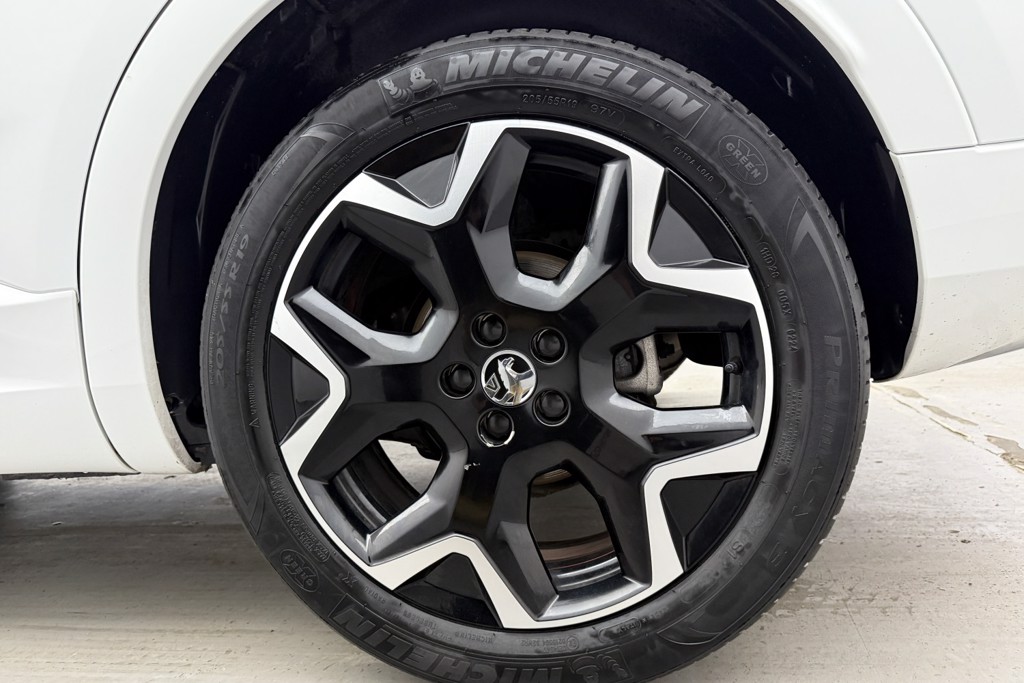 Vauxhall Grandland Ultimate Manual Petrol SUV - Stock Number (1539532) - 33rd supplementary image
