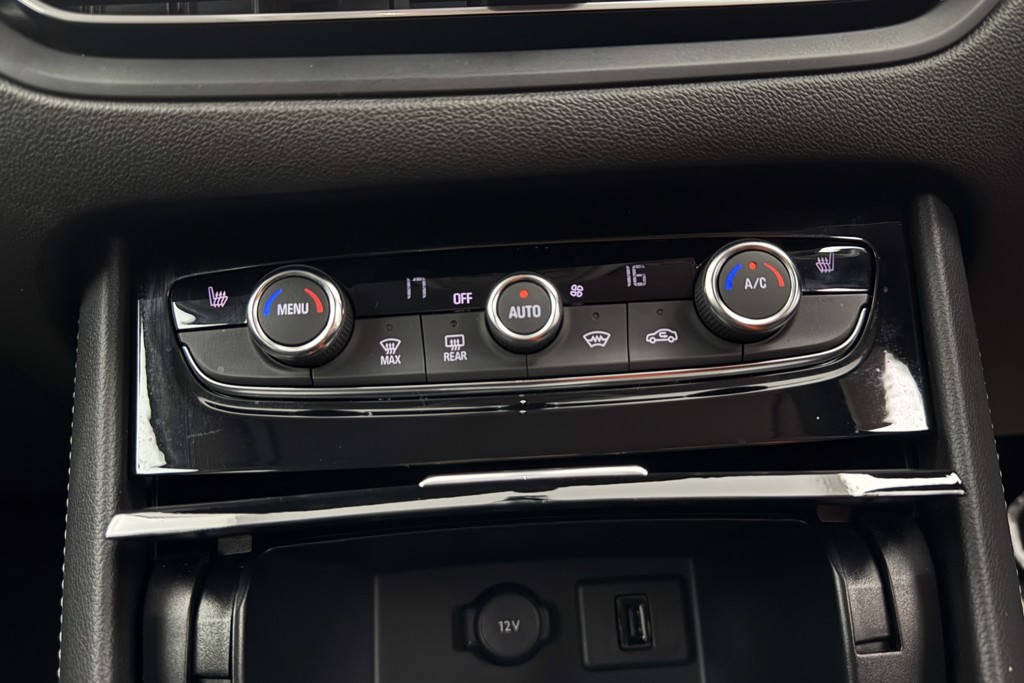 Vauxhall Grandland Ultimate Manual Petrol SUV - Stock Number (1539572) - 14th supplementary image