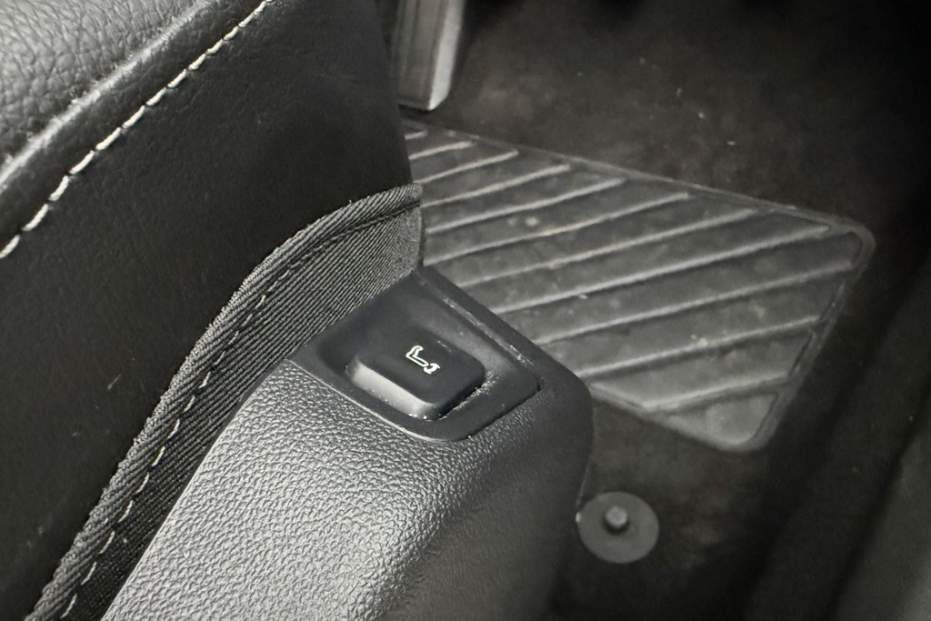 Vauxhall Grandland Ultimate Manual Petrol SUV - Stock Number (1539572) - 18th supplementary image