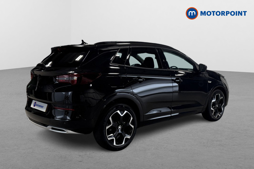 Vauxhall Grandland Ultimate Manual Petrol SUV - Stock Number (1539572) - Drivers side rear corner