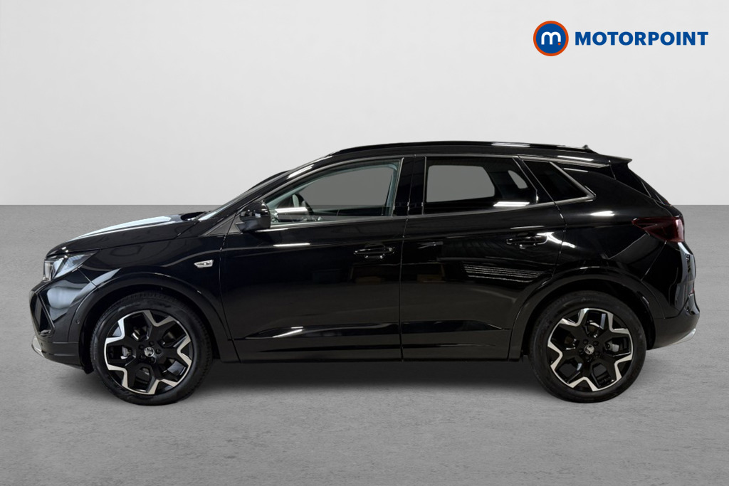 Vauxhall Grandland Ultimate Manual Petrol SUV - Stock Number (1539572) - Passenger side