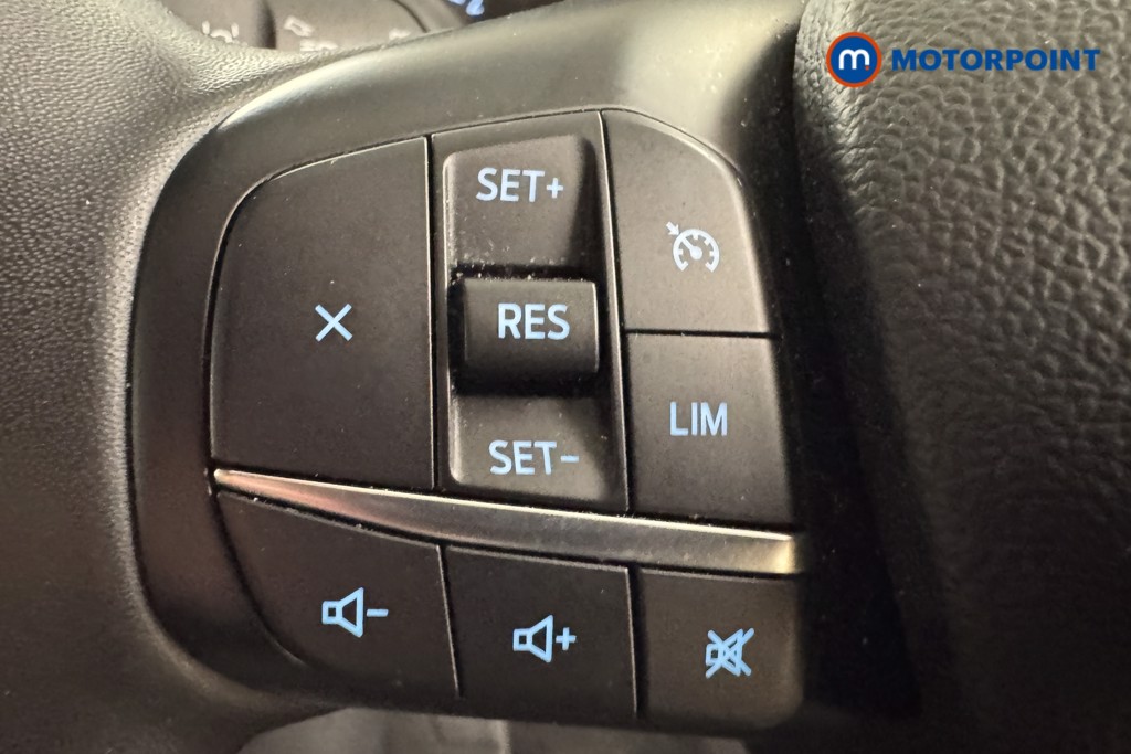 Ford Kuga Zetec Manual Petrol SUV - Stock Number (1540873) - 13th supplementary image