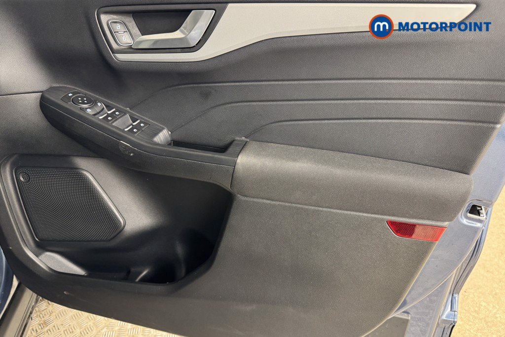 Ford Kuga Zetec Manual Petrol SUV - Stock Number (1540873) - 15th supplementary image