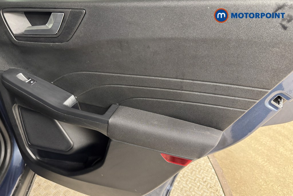 Ford Kuga Zetec Manual Petrol SUV - Stock Number (1540873) - 16th supplementary image