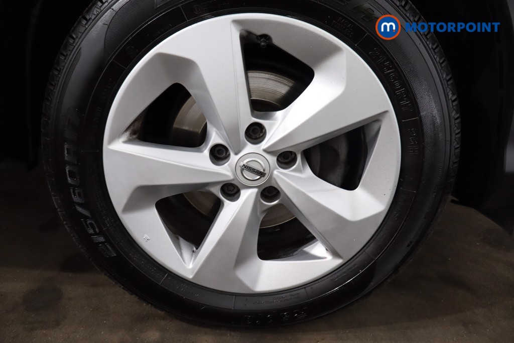 Nissan Qashqai Acenta Premium Manual Petrol SUV - Stock Number (1542370) - 9th supplementary image