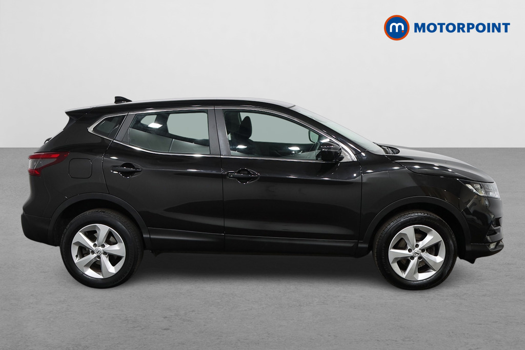 Nissan Qashqai Acenta Premium Manual Petrol SUV - Stock Number (1542370) - Drivers side