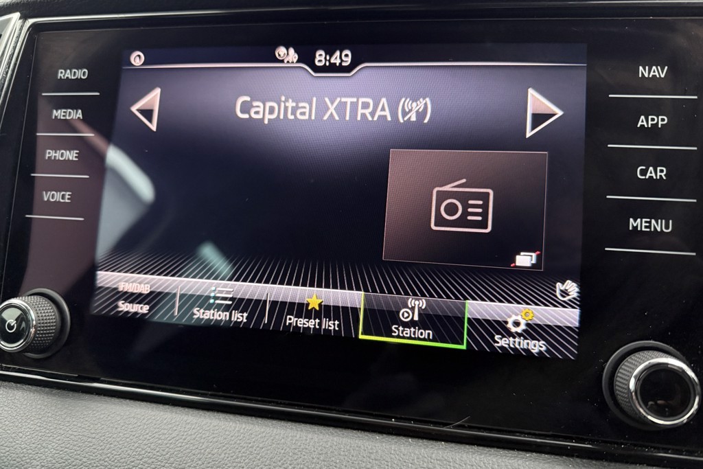 Skoda Karoq SE Manual Petrol SUV - Stock Number (1542468) - 7th supplementary image