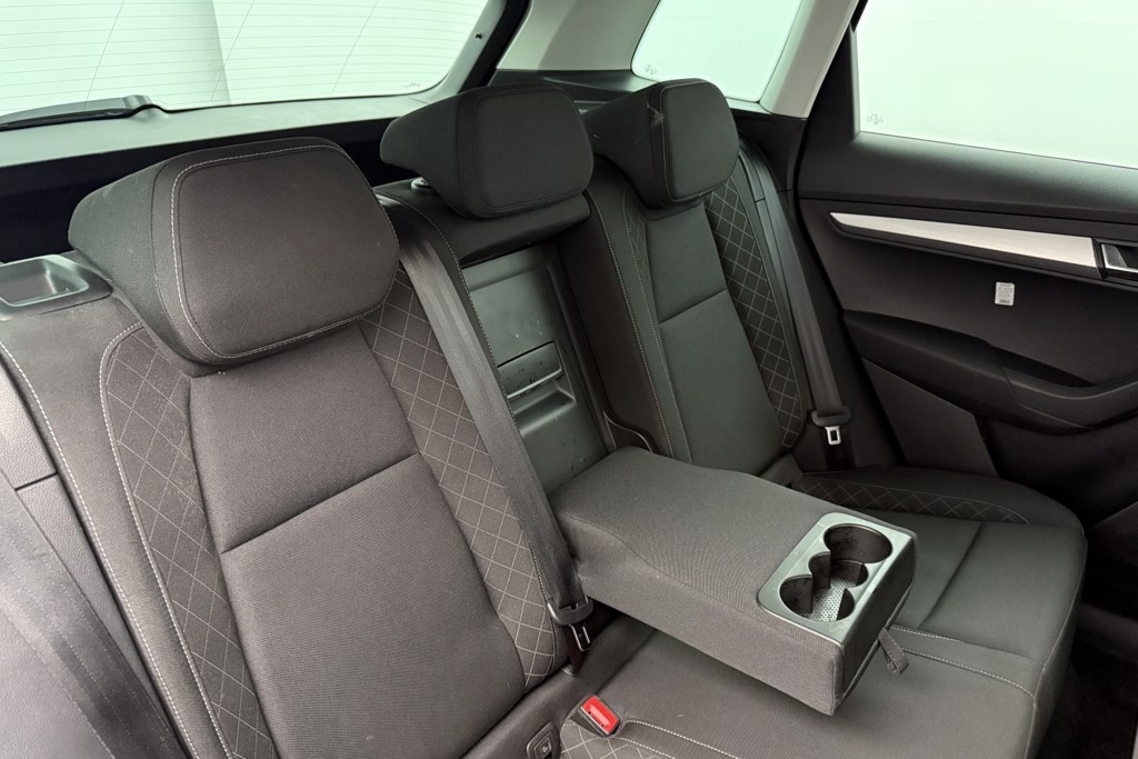 Skoda Karoq SE Manual Petrol SUV - Stock Number (1542468) - 20th supplementary image