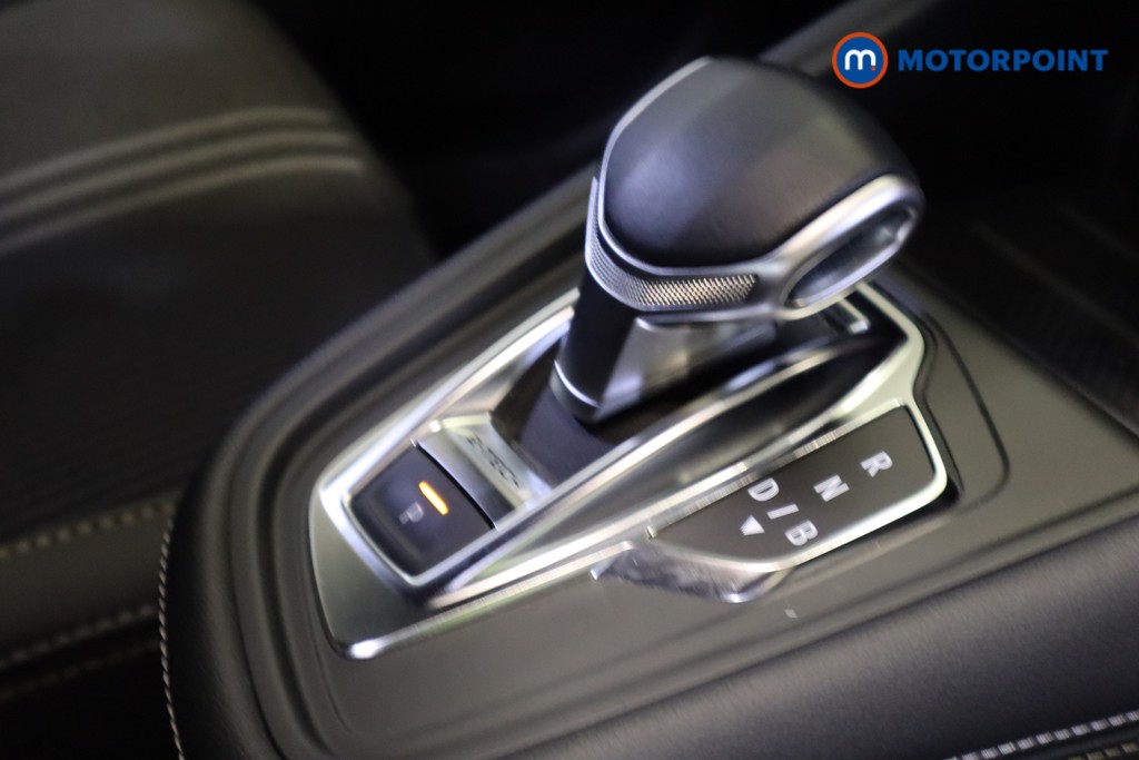 Renault Captur Engineered Automatic Petrol Plug-In Hybrid SUV - Stock Number (1542568) - 5th supplementary image
