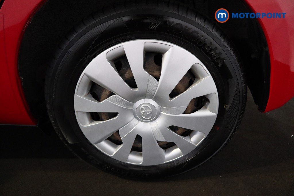Toyota Yaris Active Automatic Petrol-Electric Hybrid Hatchback - Stock Number (1542800) - 16th supplementary image