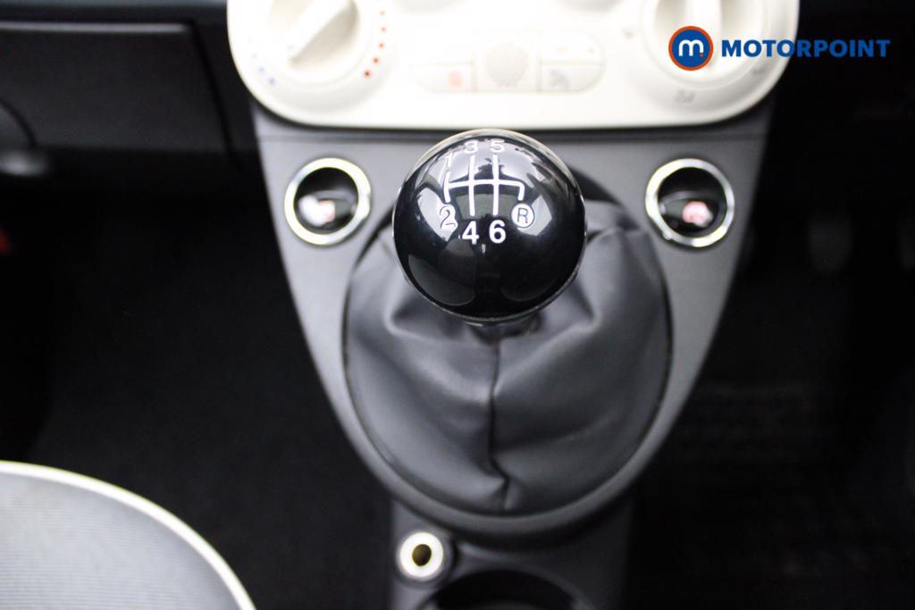 Fiat 500 Lounge Manual Petrol-Electric Hybrid Hatchback - Stock Number (1543090) - 5th supplementary image