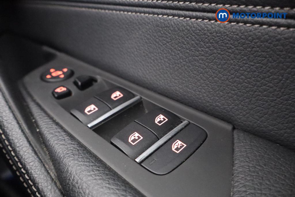 BMW 5 Series M Sport Automatic Petrol Plug-In Hybrid Saloon - Stock Number (1543678) - 14th supplementary image