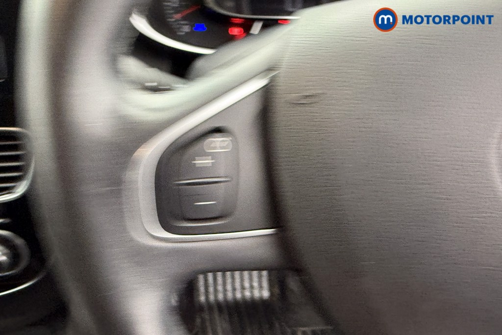 Renault Clio Gt Line Manual Petrol Hatchback - Stock Number (1543911) - 13th supplementary image