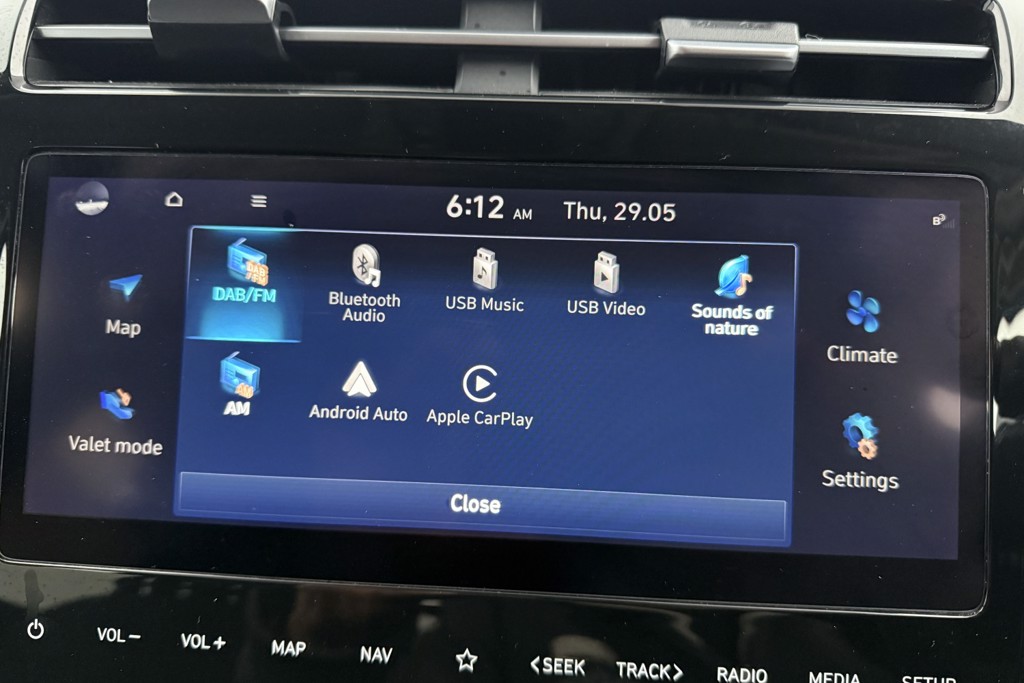 Hyundai Tucson Premium Manual Petrol SUV - Stock Number (1544014) - 12th supplementary image