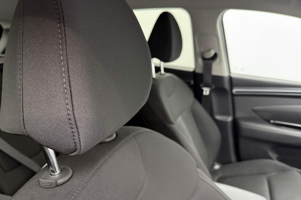 Hyundai Tucson Premium Manual Petrol SUV - Stock Number (1544014) - 17th supplementary image
