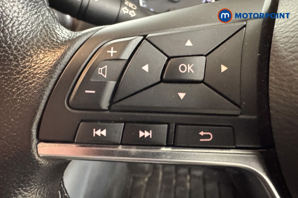 Nissan Juke Tekna Manual Petrol SUV - Stock Number (1544214) - 13th supplementary image
