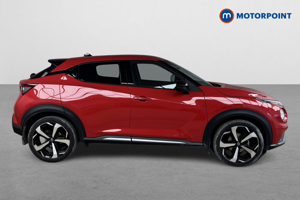 Nissan Juke Tekna Manual Petrol SUV - Stock Number (1544214) - Drivers side