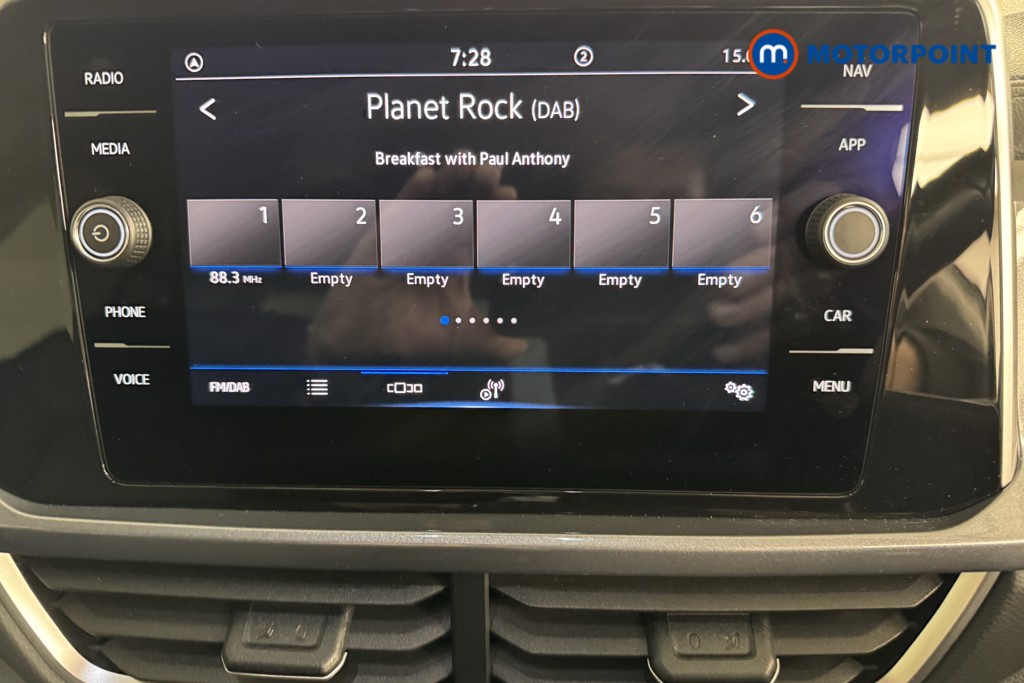 Volkswagen T-Roc Style Automatic Petrol SUV - Stock Number (1544270) - 2nd supplementary image