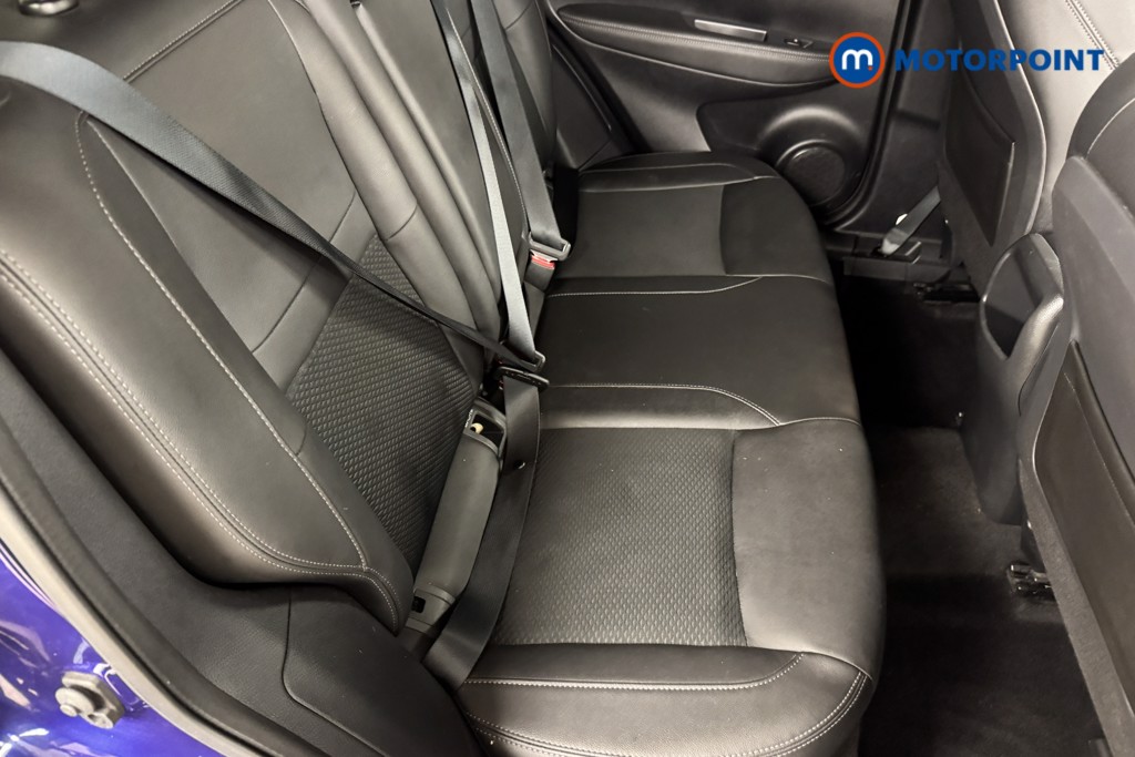 Nissan Qashqai Tekna Manual Diesel SUV - Stock Number (1544568) - 5th supplementary image