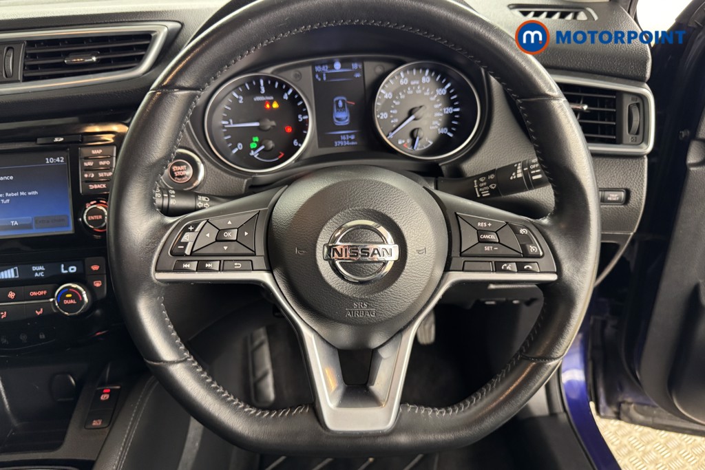 Nissan Qashqai Tekna Manual Diesel SUV - Stock Number (1544568) - 7th supplementary image