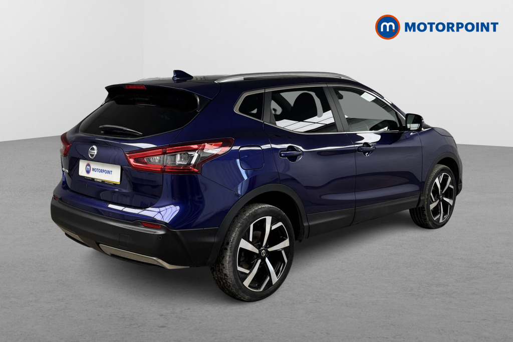 Nissan Qashqai Tekna Manual Diesel SUV - Stock Number (1544568) - Drivers side rear corner