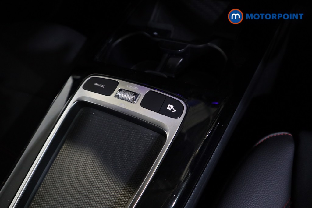 Mercedes-Benz CLA Amg Line Automatic Petrol Plug-In Hybrid Estate - Stock Number (1544651) - 8th supplementary image
