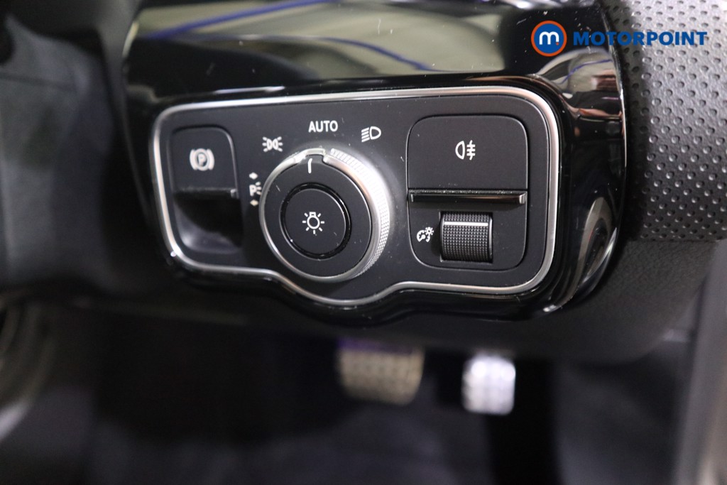 Mercedes-Benz CLA Amg Line Automatic Petrol Plug-In Hybrid Estate - Stock Number (1544651) - 9th supplementary image