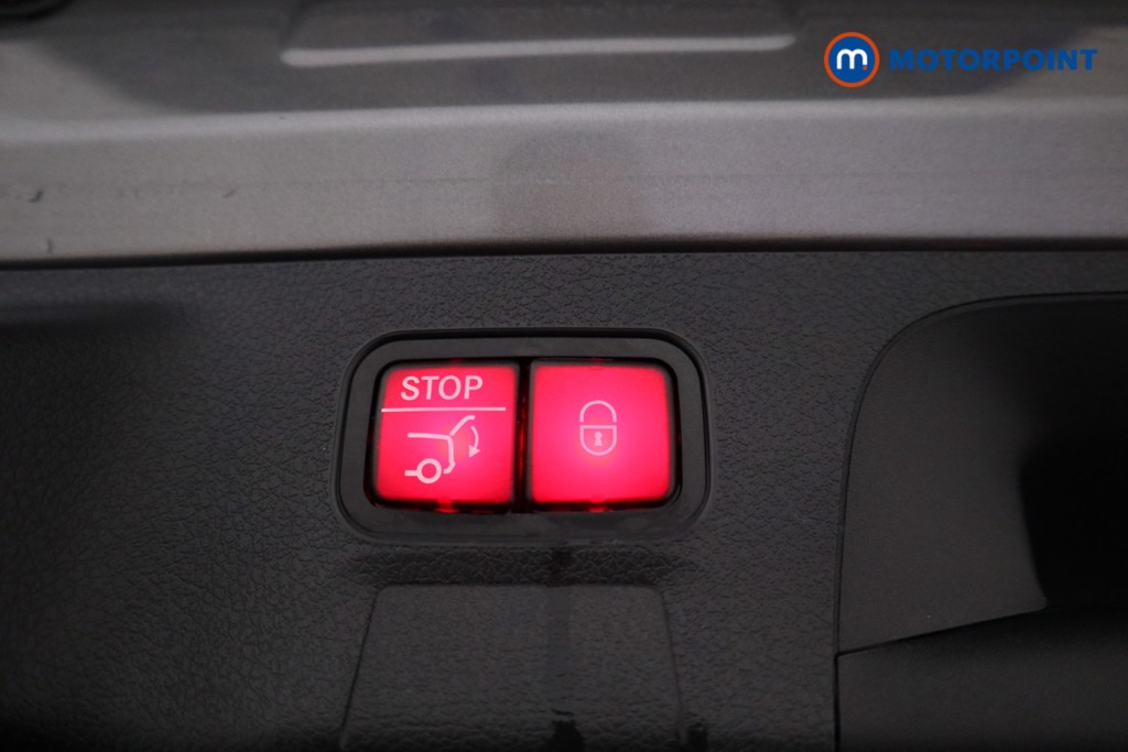 Mercedes-Benz CLA Amg Line Automatic Petrol Plug-In Hybrid Estate - Stock Number (1544651) - 17th supplementary image