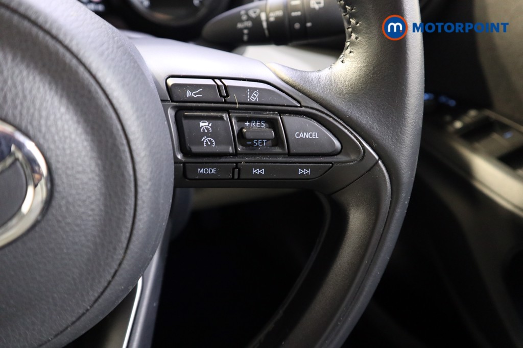 Toyota Yaris Excel Automatic Petrol-Electric Hybrid Hatchback - Stock Number (1544755) - 4th supplementary image