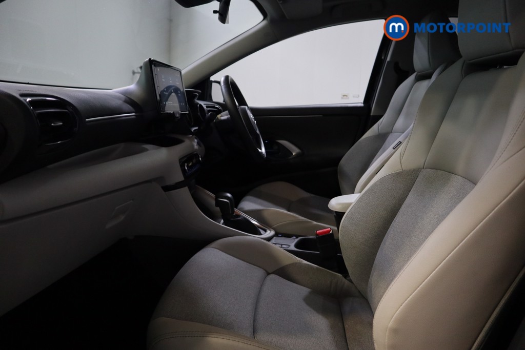 Toyota Yaris Excel Automatic Petrol-Electric Hybrid Hatchback - Stock Number (1544755) - 10th supplementary image