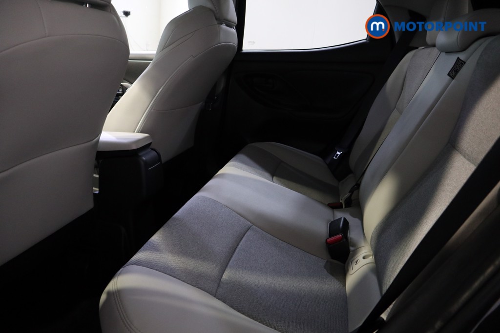 Toyota Yaris Excel Automatic Petrol-Electric Hybrid Hatchback - Stock Number (1544755) - 11th supplementary image