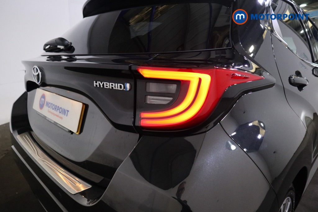 Toyota Yaris Excel Automatic Petrol-Electric Hybrid Hatchback - Stock Number (1544755) - 20th supplementary image