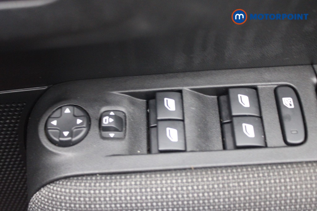 Citroen C3 Aircross Shine Manual Petrol SUV - Stock Number (1544774) - 13th supplementary image