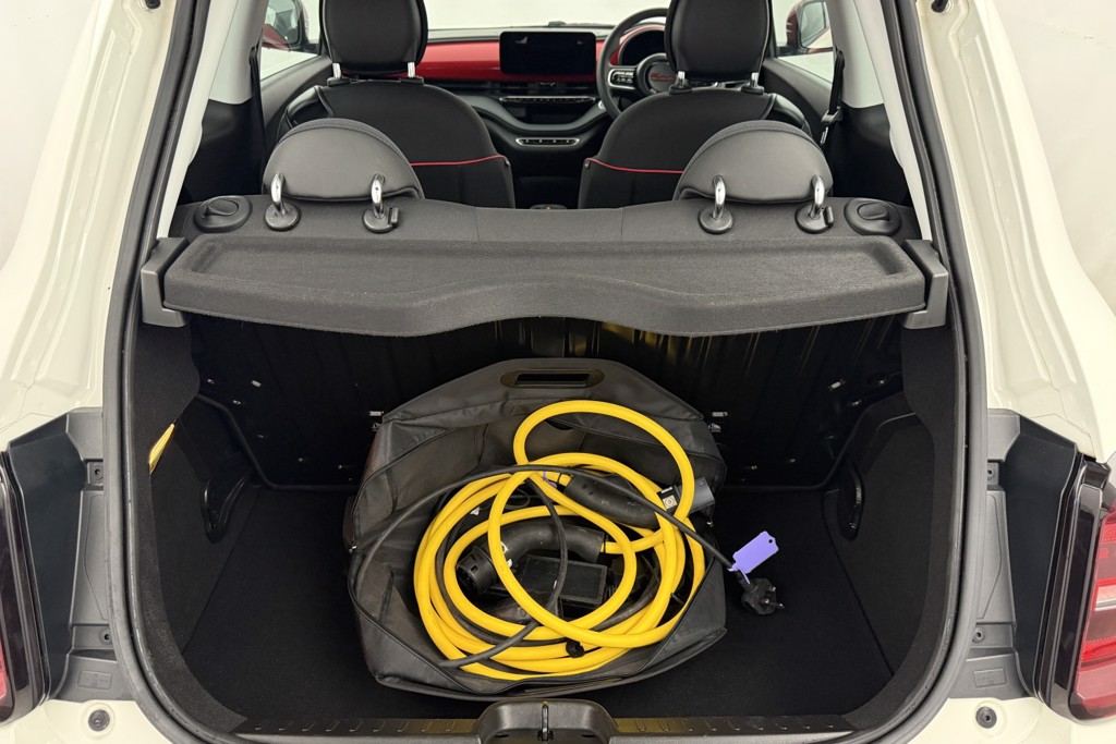 Fiat 500 RED Automatic Electric Hatchback - Stock Number (1545174) - 29th supplementary image