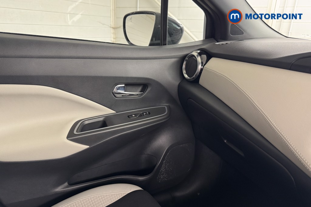 Nissan Micra Tekna Automatic Petrol Hatchback - Stock Number (1545192) - 12th supplementary image