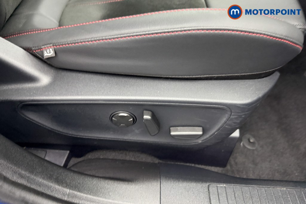 Ford Kuga St-Line Automatic Petrol Plug-In Hybrid SUV - Stock Number (1545199) - 18th supplementary image