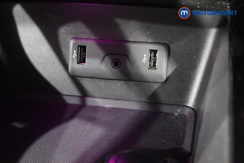 Renault Kadjar Iconic Manual Petrol SUV - Stock Number (1545393) - 11th supplementary image